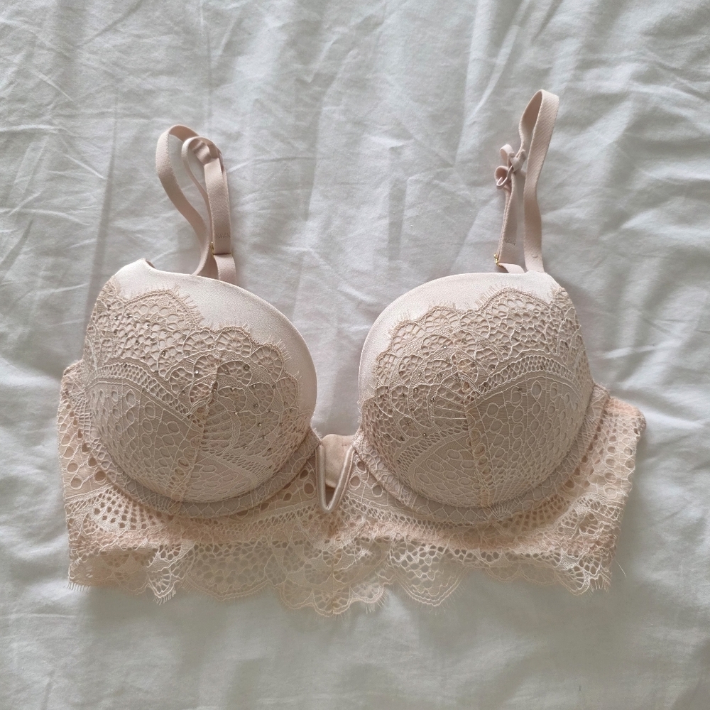 La SENZA Lace Underwire Bra in Cream